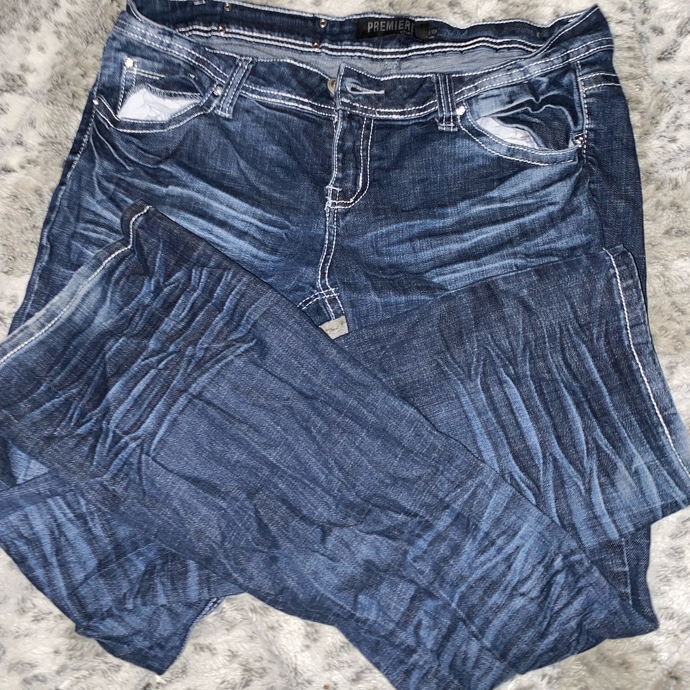 11/12 large premiere by rue21 low rise flared jeans